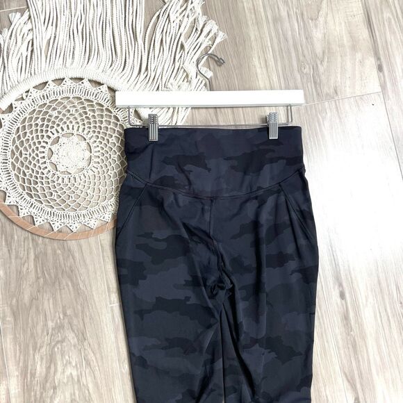 Lululemon Base Pace High-Rise‎ Crop 23" Size 8 Heritage 365 Camo Deep Coal - Picture 5 of 13